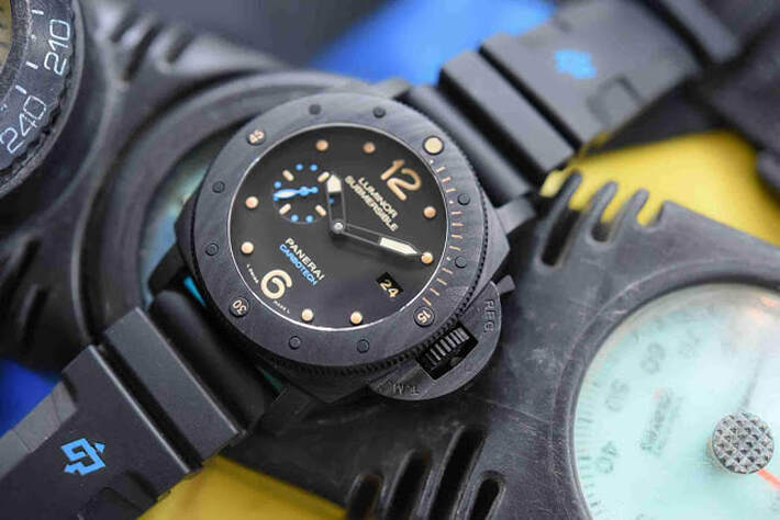 Replica Panerai Luminor Submersible 1950 Carbotech PAM00616 Watches Review